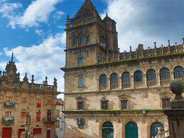 Compostela tamén é para o verán: descubre Santiago nun día